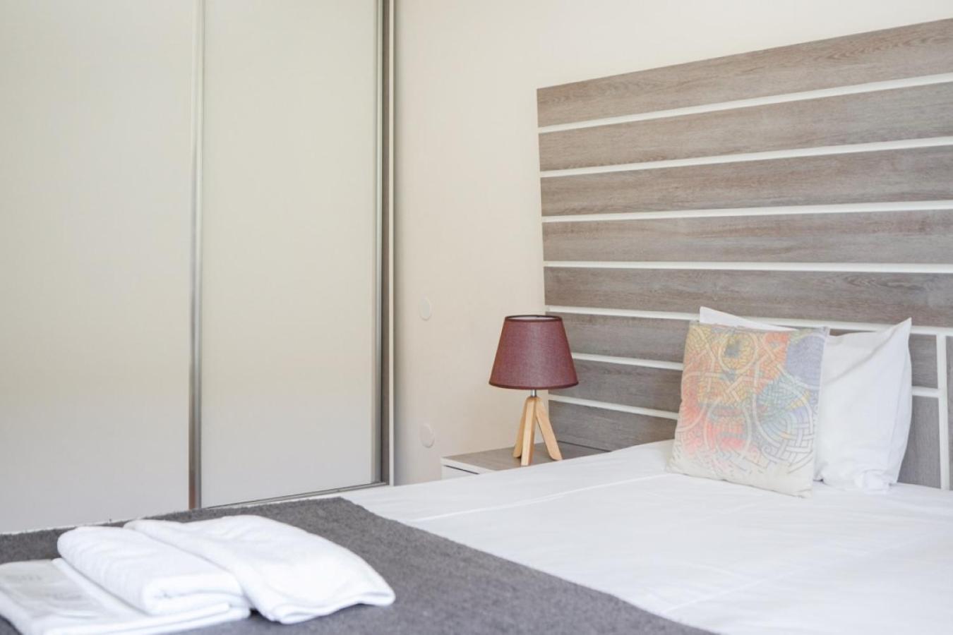 Ris Central Apartments 耶烈万 外观 照片
